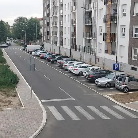 Apartment 12 Zemunske Kapije *